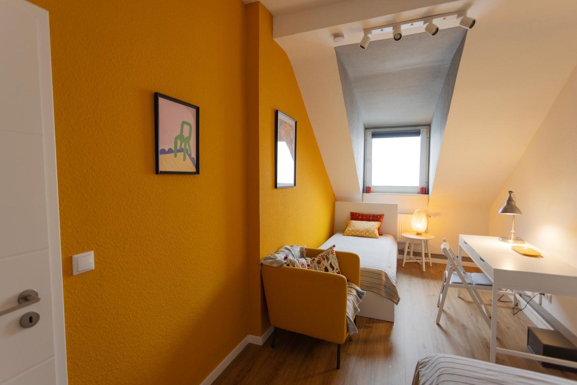 דירות דיסבורג Big Flat With Fresh Renovation, Free Parking, Sonyps, Netflix מראה חיצוני תמונה